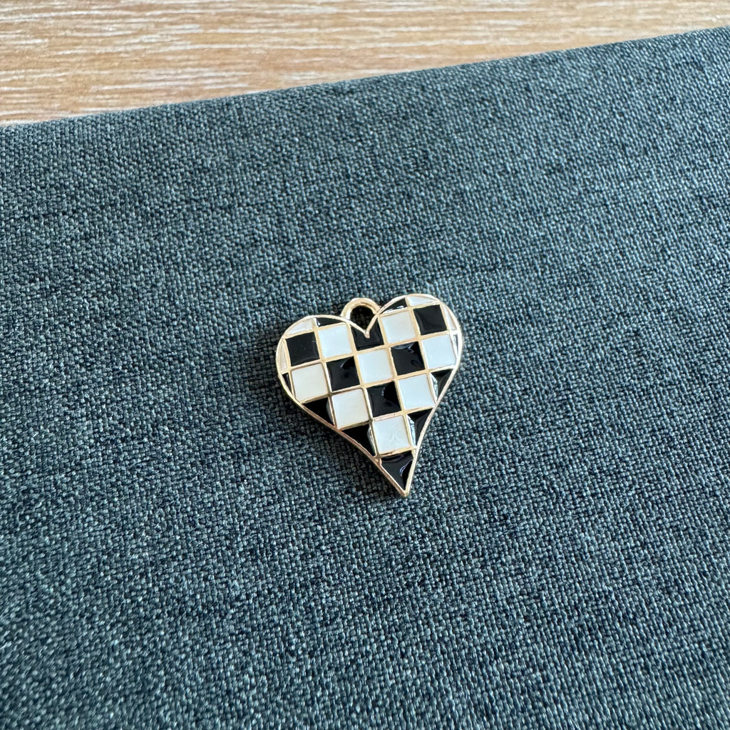 Checkered Point Heart Charm