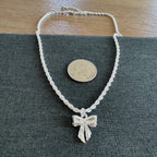 Ryan Bow Necklace Silver