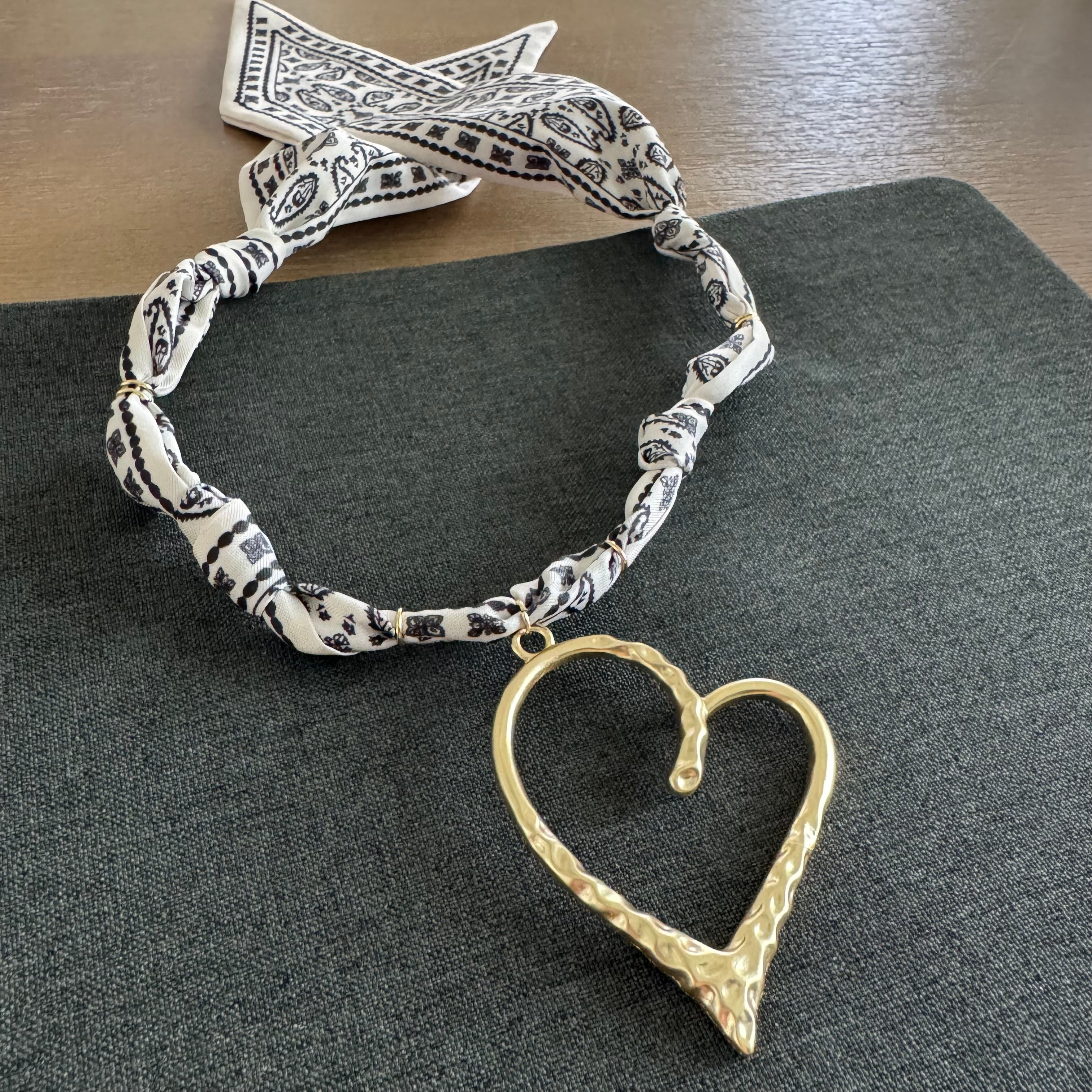 Heart Bandana Scarf Necklace Cream
