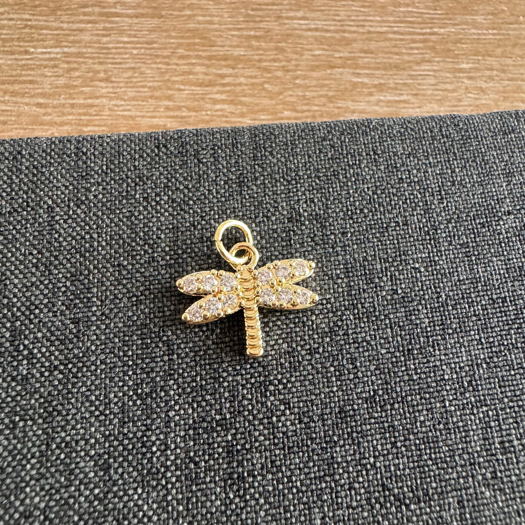 Lo Dragonfly Charm