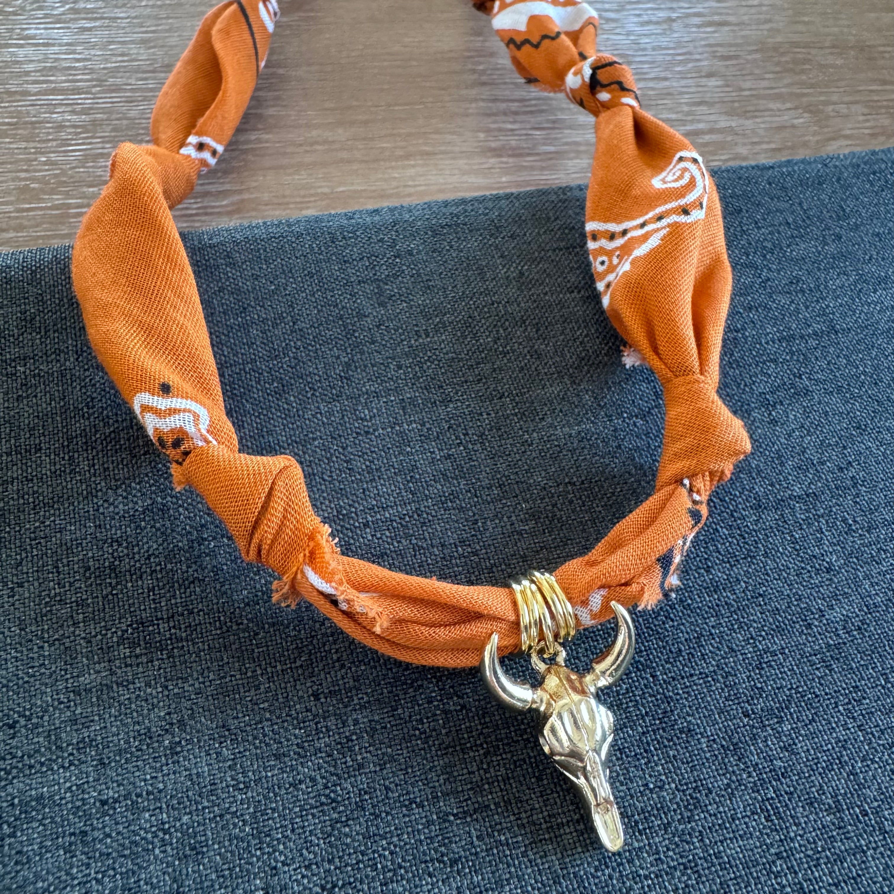 Longhorn Bandana Necklace burnt orange