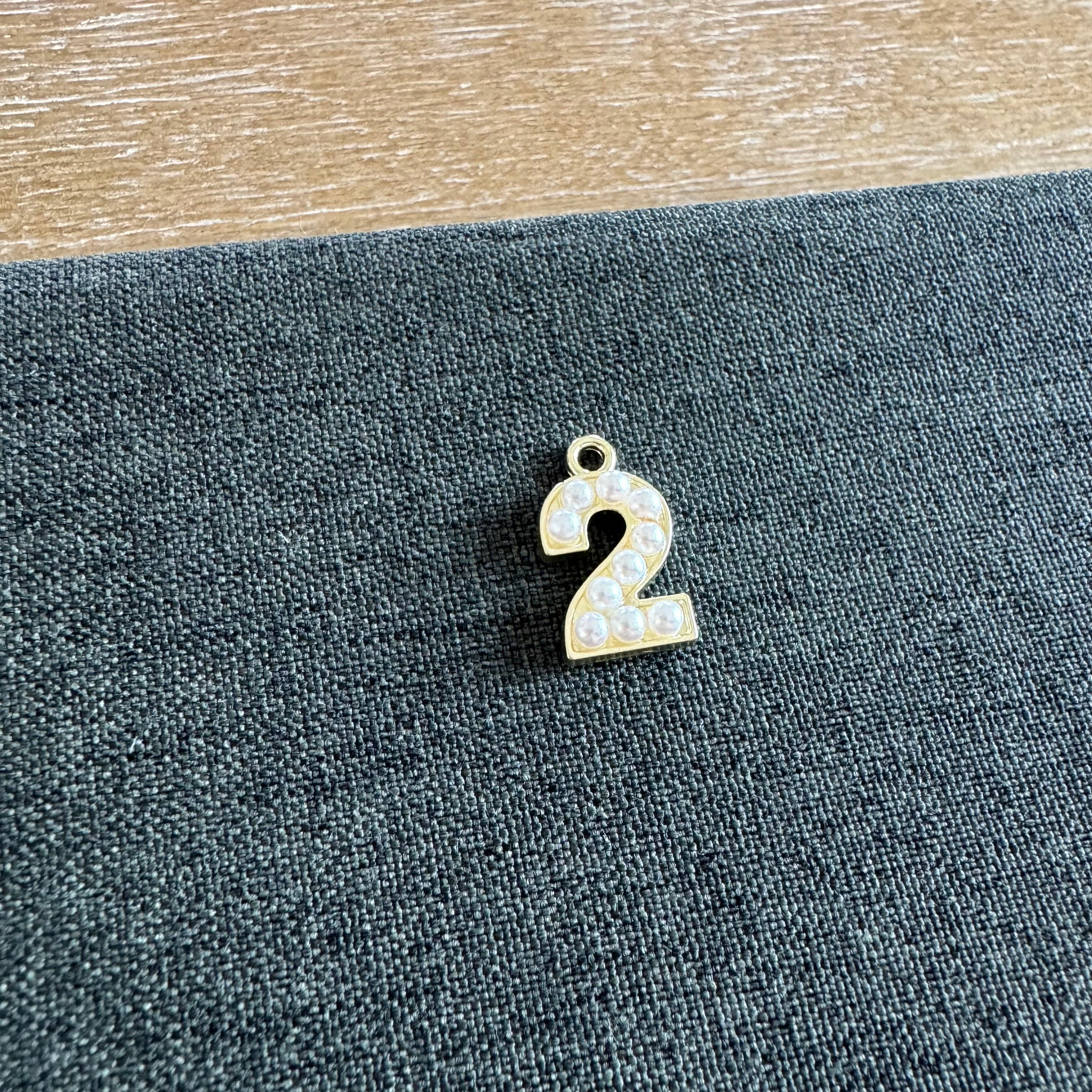 Number Charm Pearl