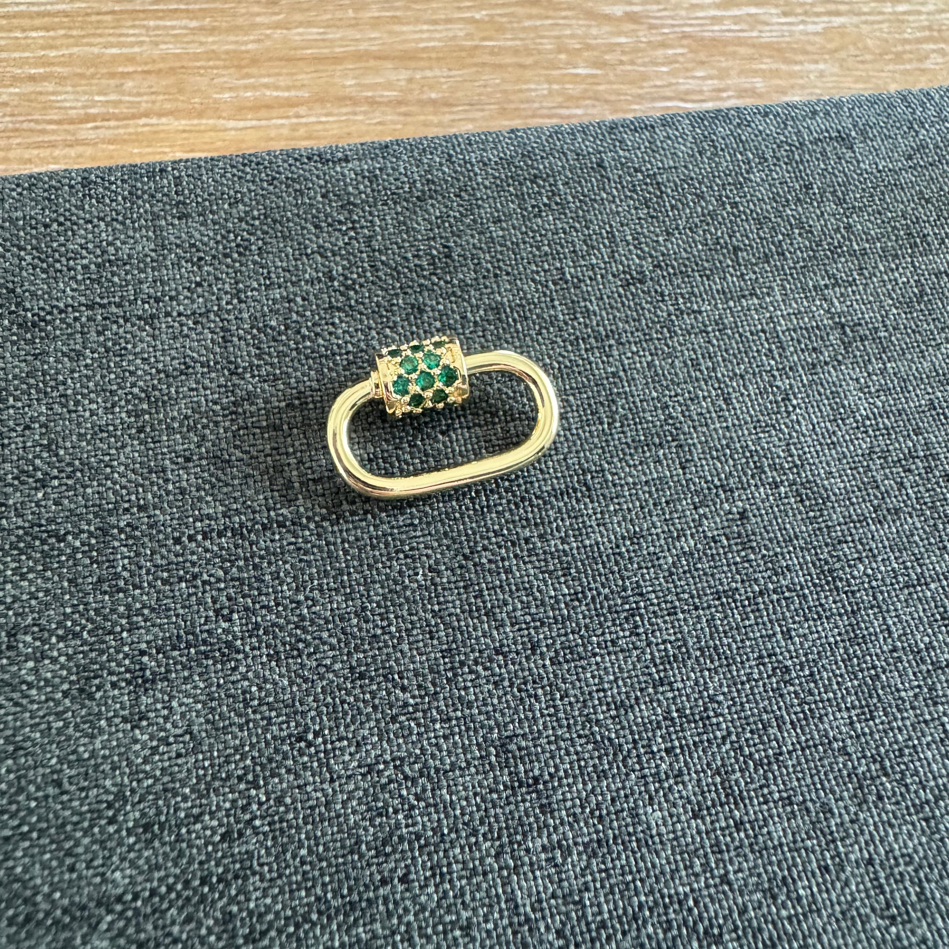 Small Carabiner Green