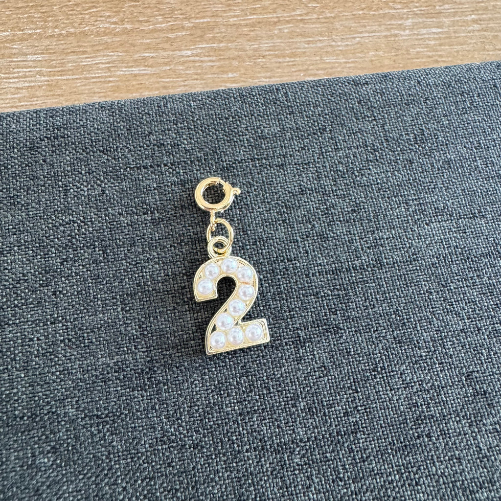 Number Charm Pearl with clasp