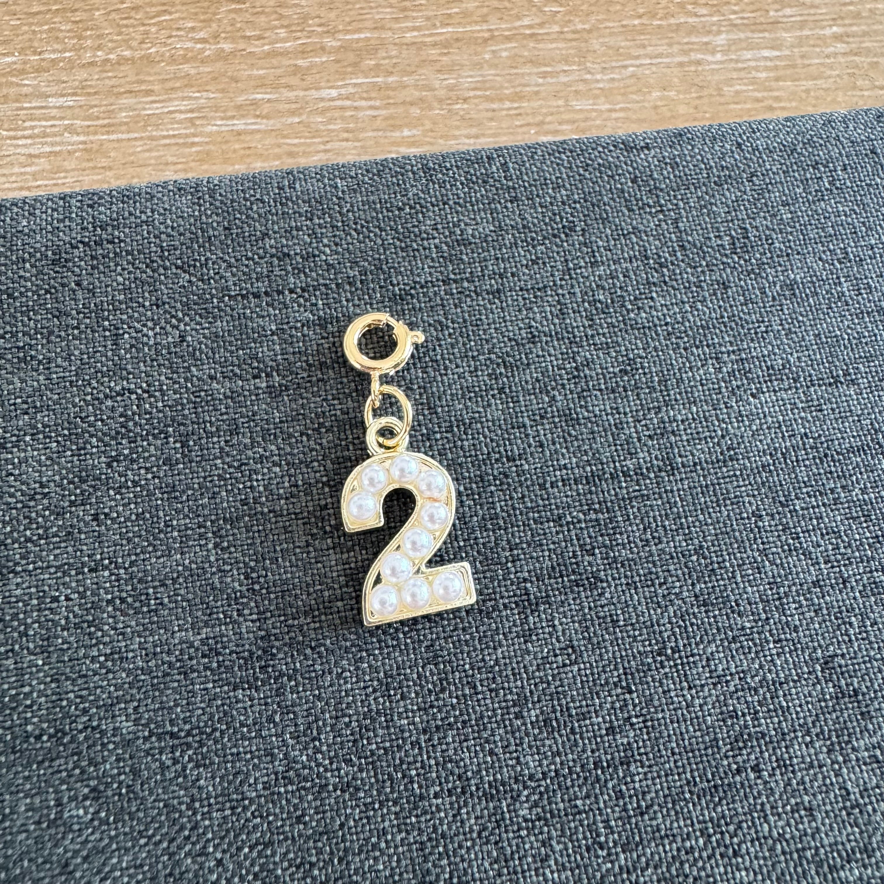 Number Charm Pearl with clasp