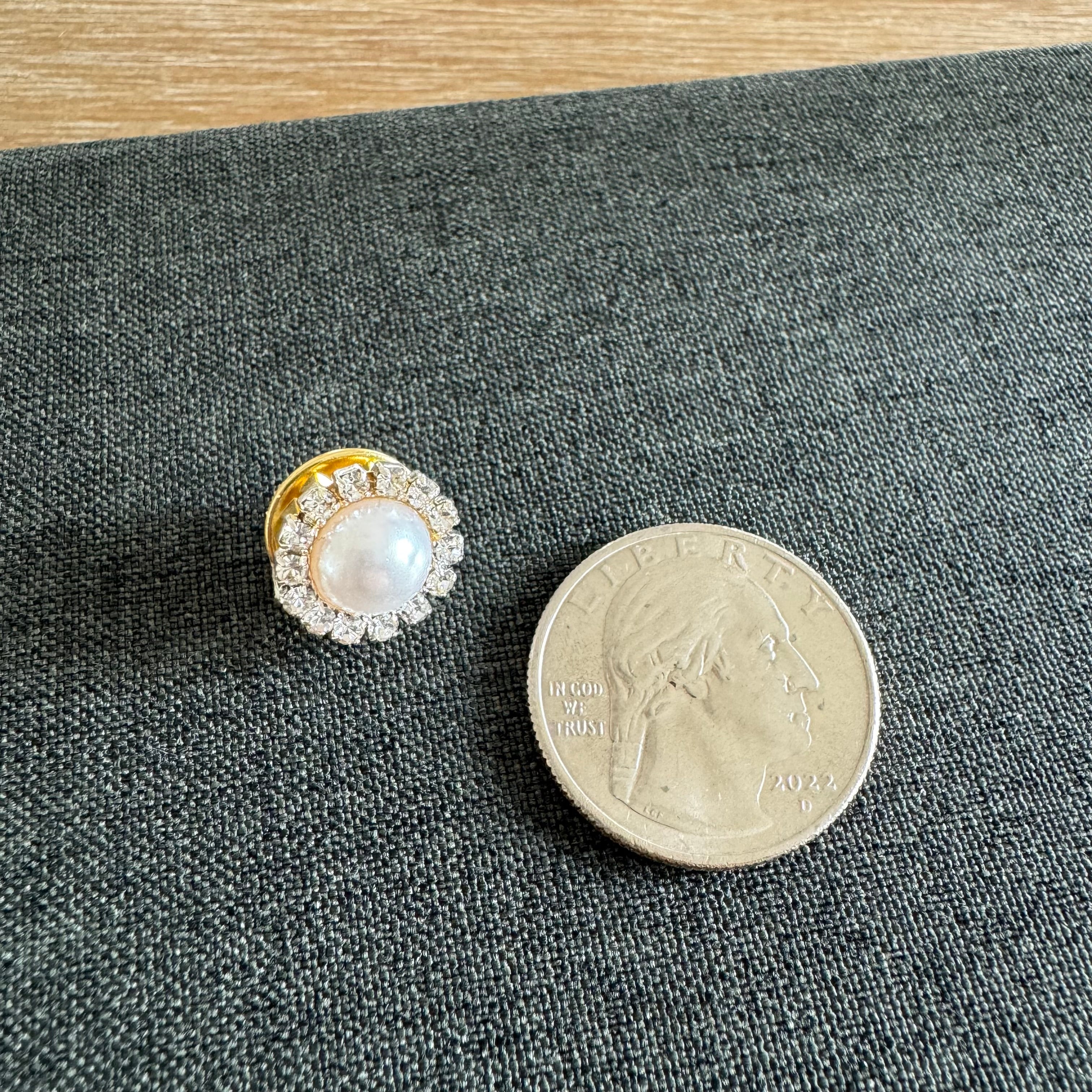 THL Pearl Pin
