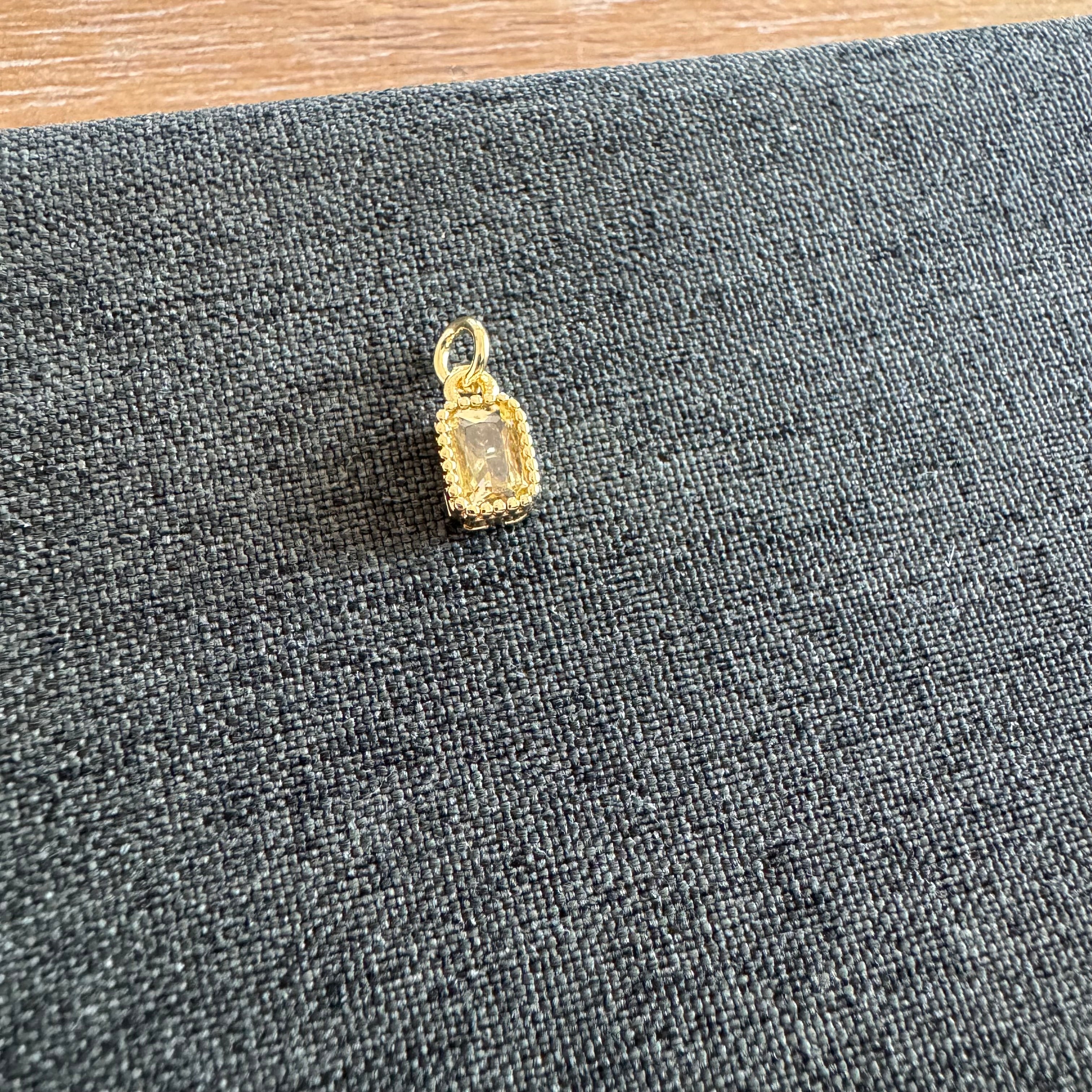 Frame Stone Charm yellow