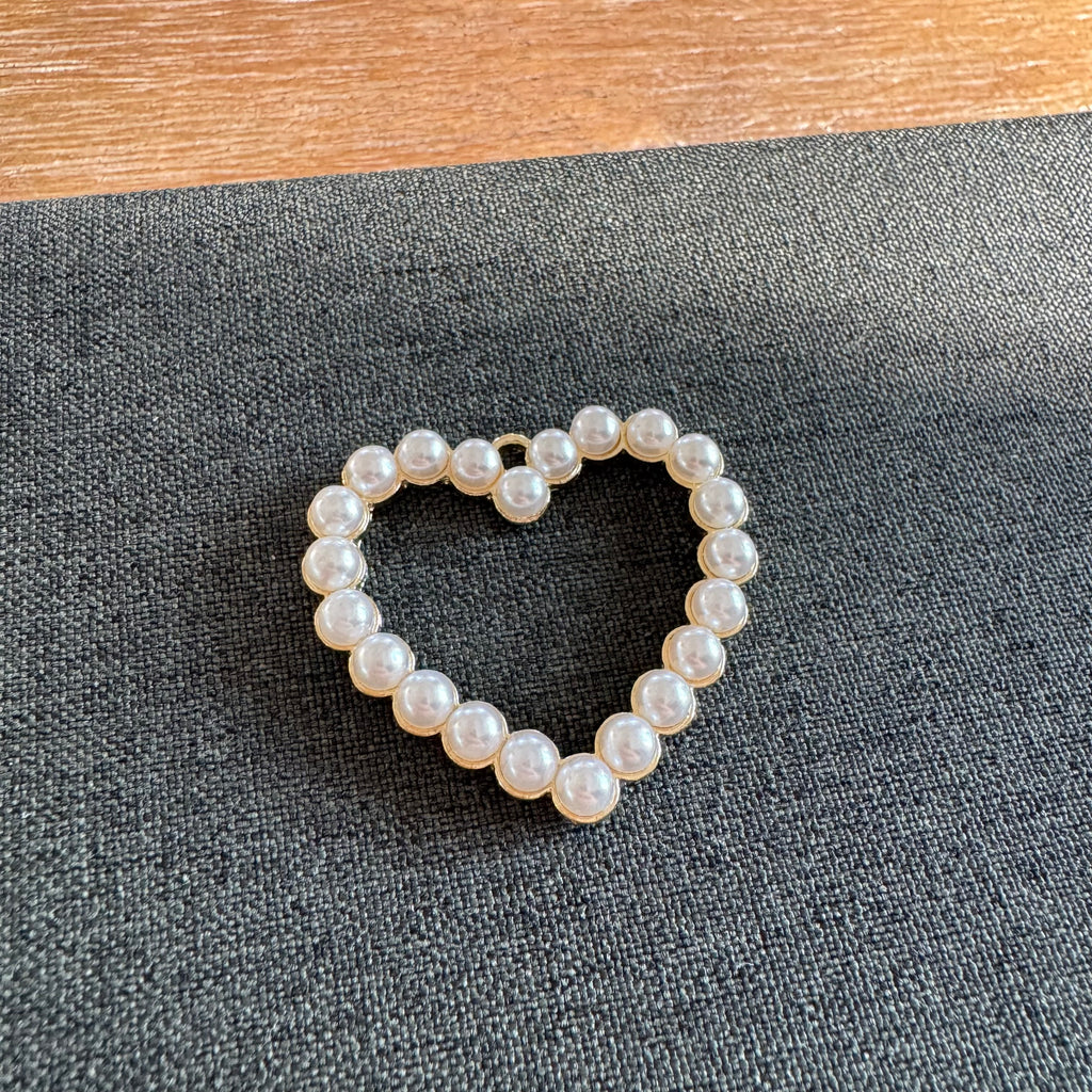 Holland Pearl Heart Charm