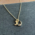 Casen Horseshoe Necklace