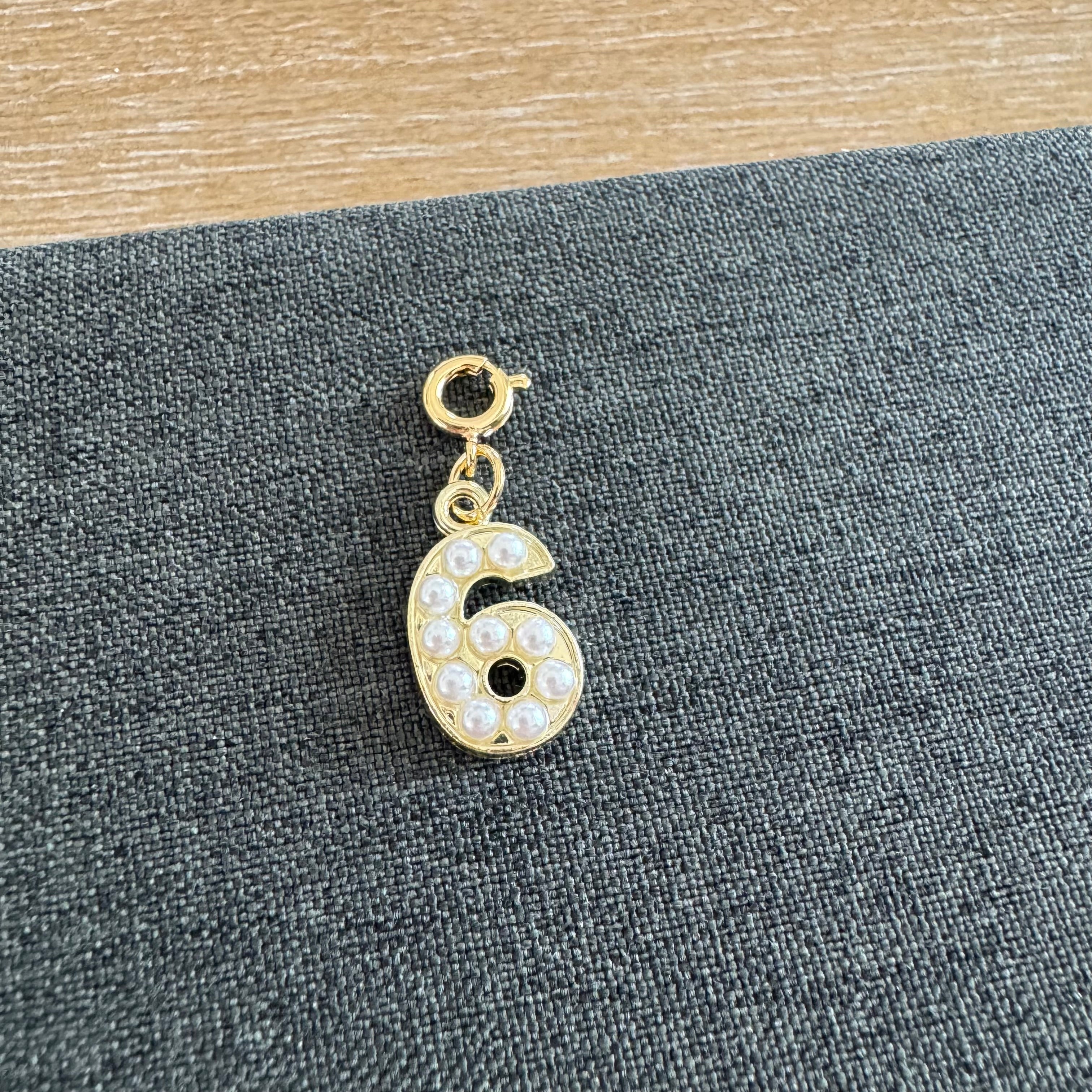 Number Charm Pearl with clasp