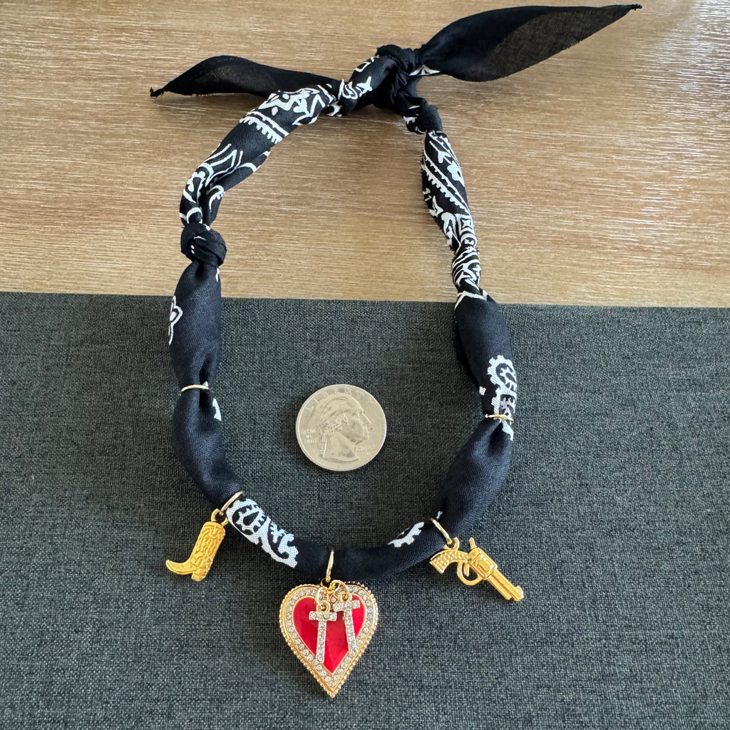 TECH FOOTBALL Bandana Necklace Black