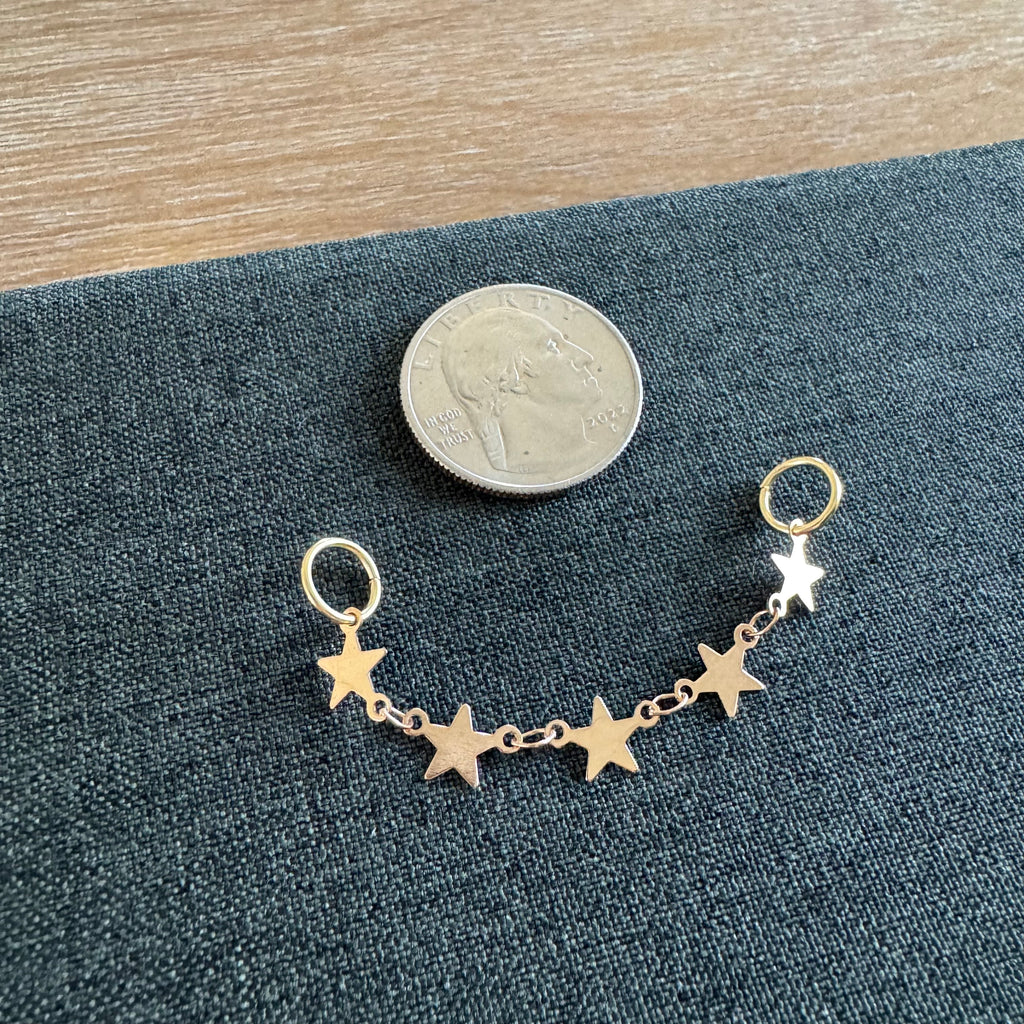 Star Shoe Charm Chain on rings