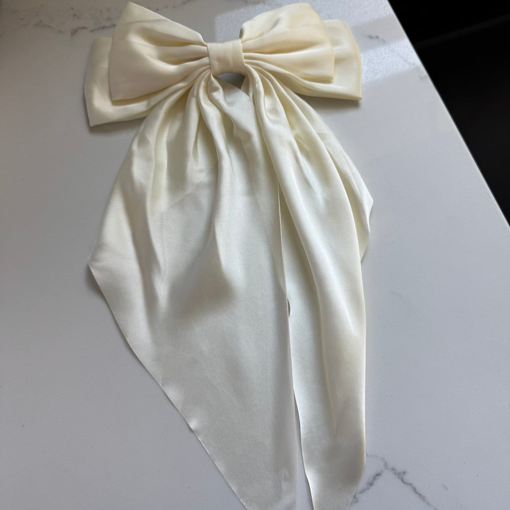 Cream Bow