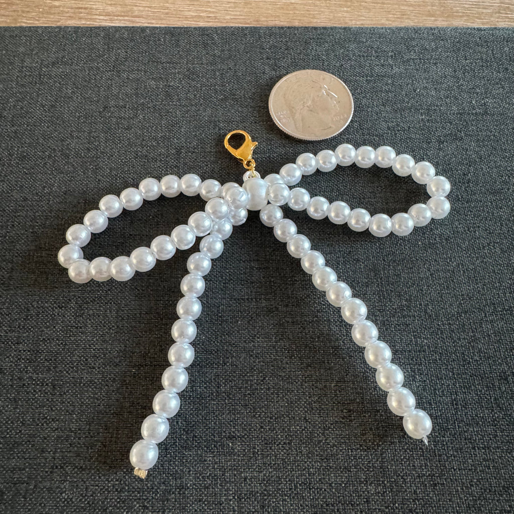 Pearly Pearl Bow Shoe Charm