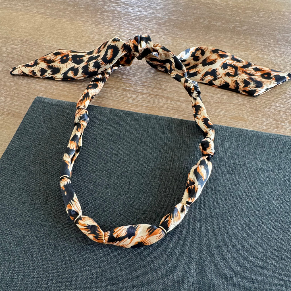 Premade Bandana Necklace Leopard