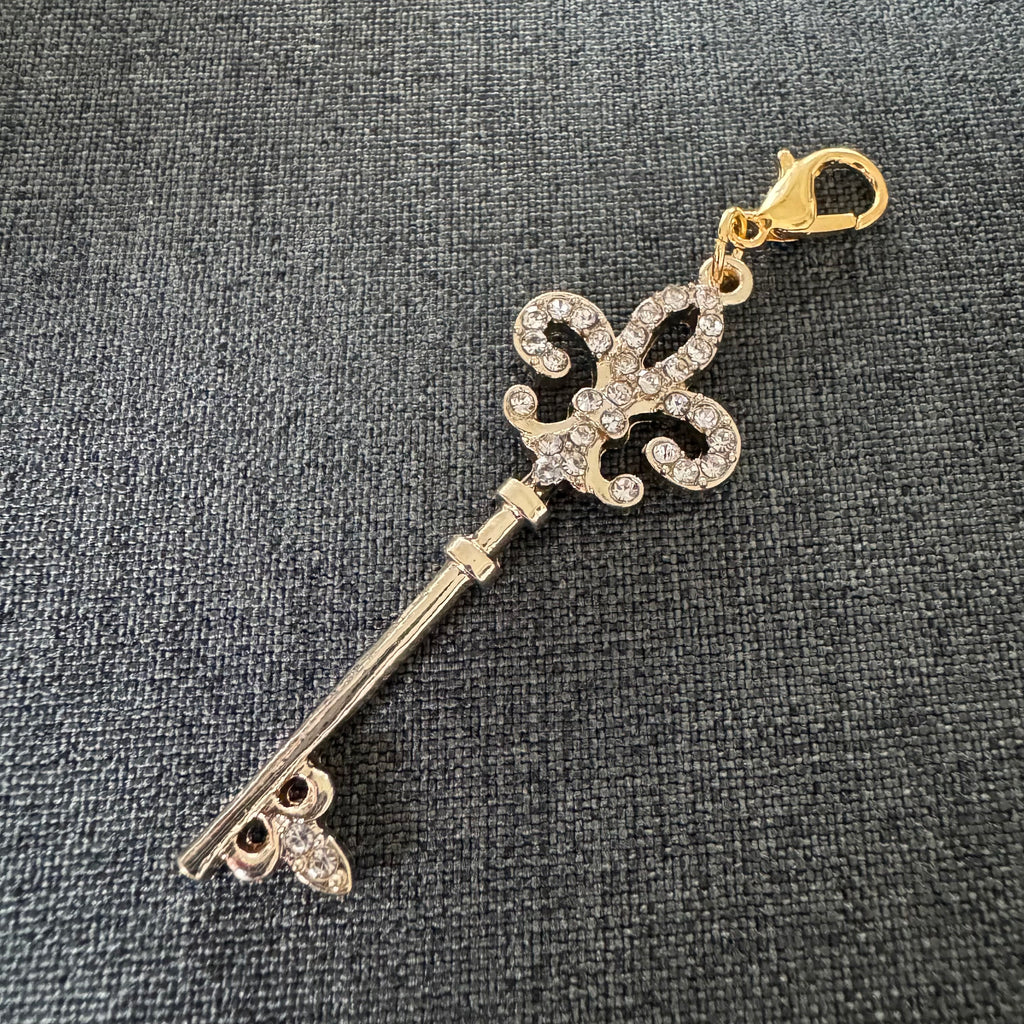 Key Shoe Bag Charm