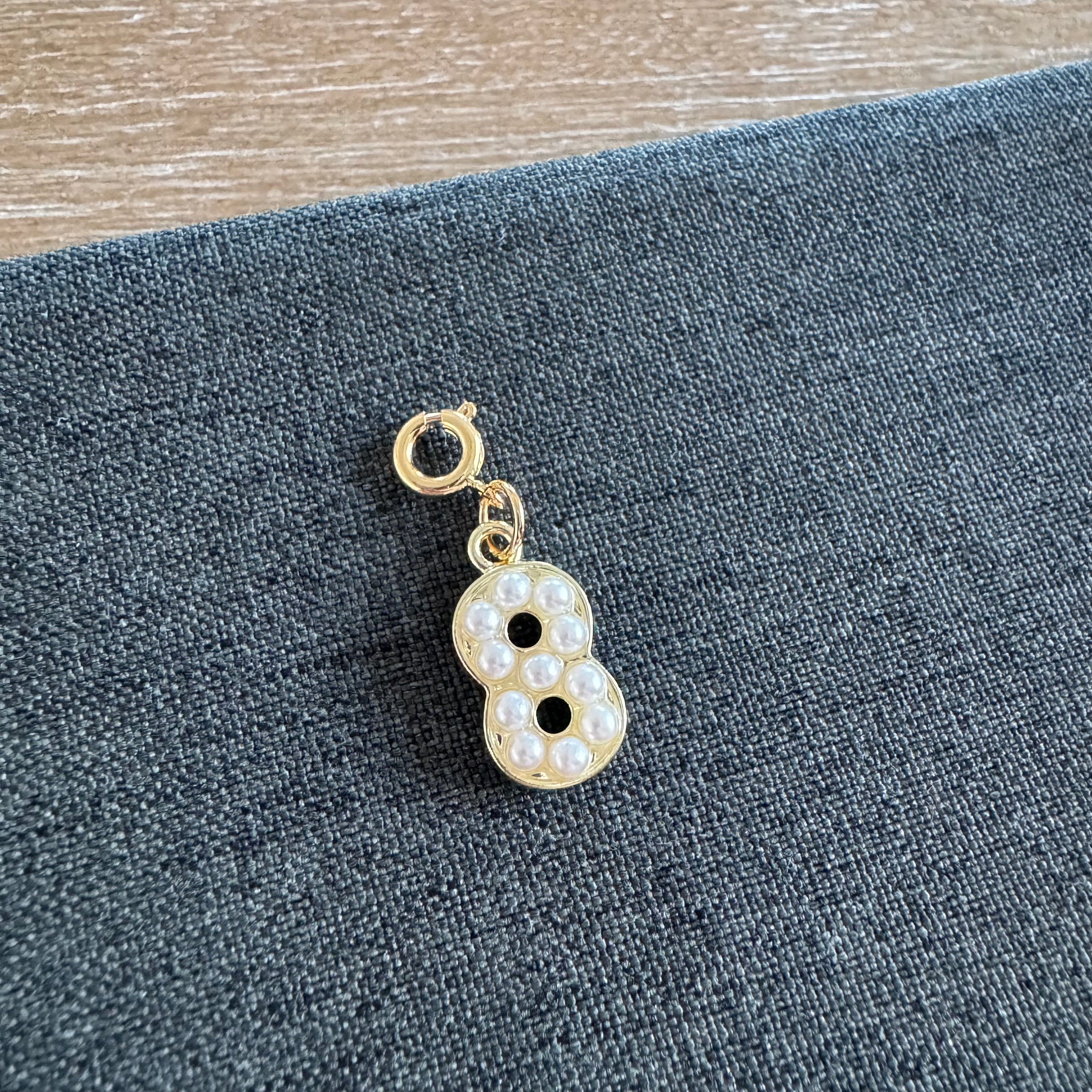 Number Charm Pearl with clasp