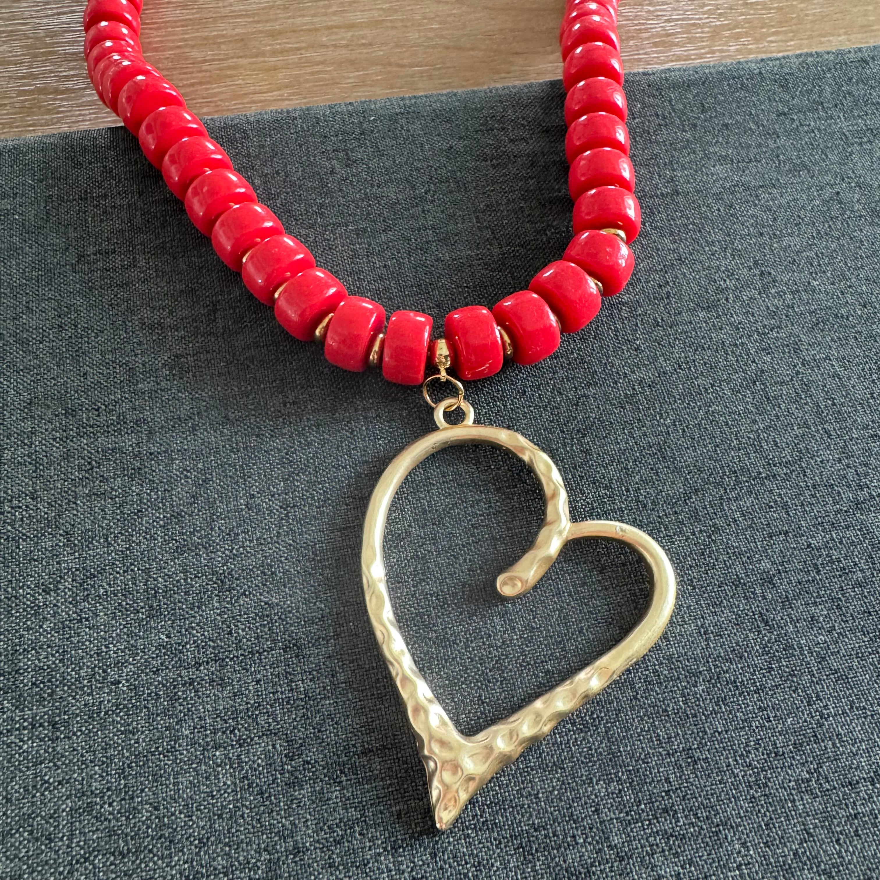 Harrison Heart Necklace red