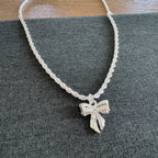 Ryan Bow Necklace Silver