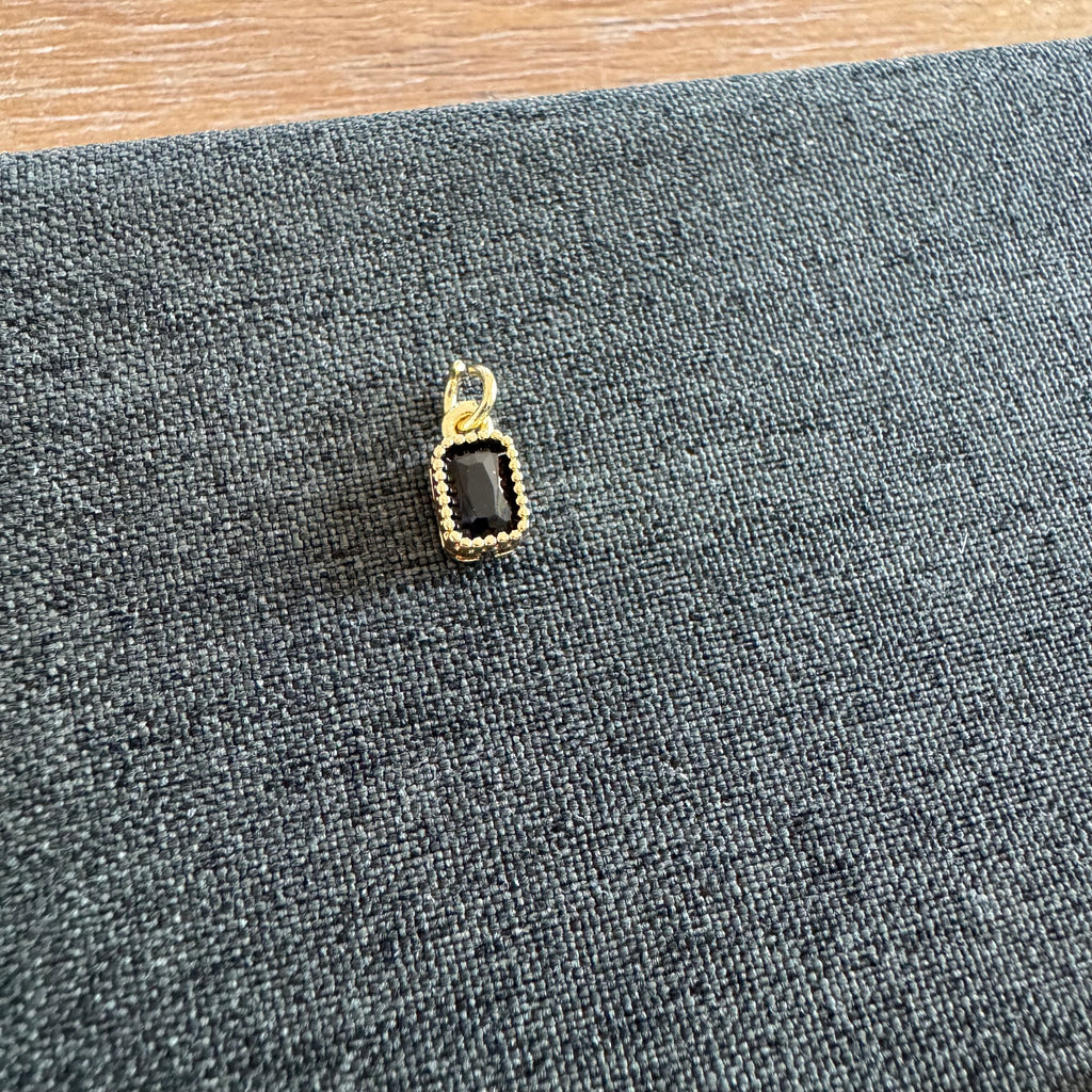 Frame Stone Charm black