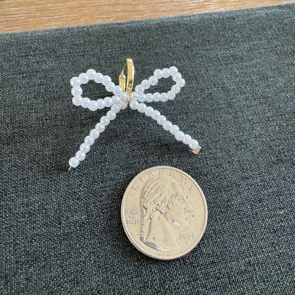 Pearl Bow Shoe Charm